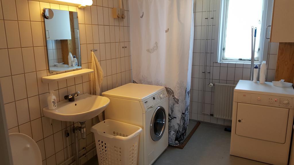 Vandrehuset 2 Og 3 Nuuk Værelse billede